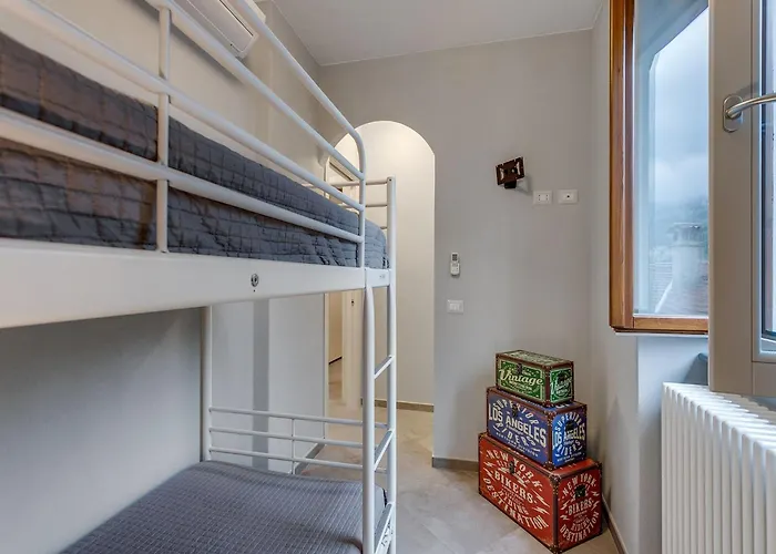 Near Maggiore And Borromean Isles Apartamento Intra